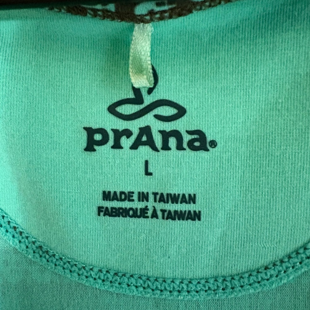 Prana Amelie Dress Geo Active
A-Line Green/Brown Print Size L. Like new. EUC! - Picture 7 of 8